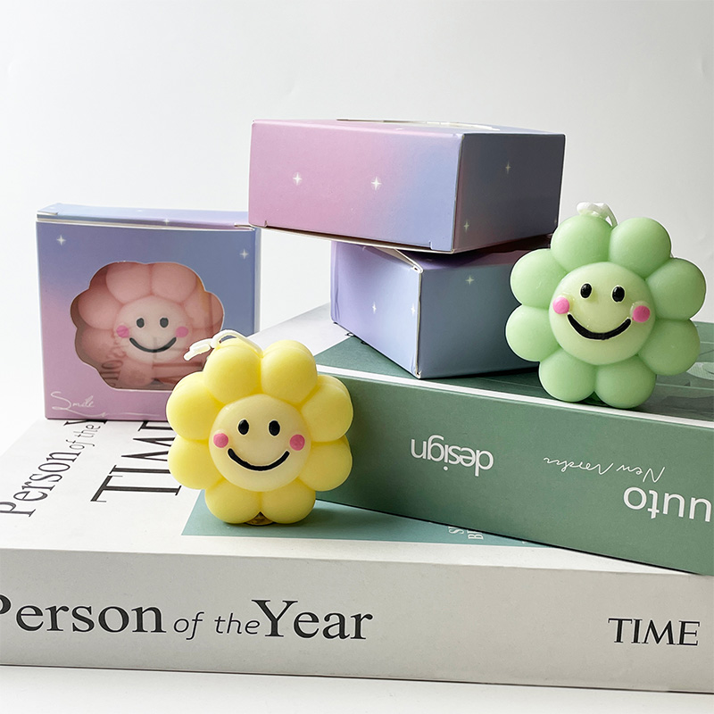 Sunflower-Shaped Cute Pillar Scented Candle Pure Natural Soy Wax