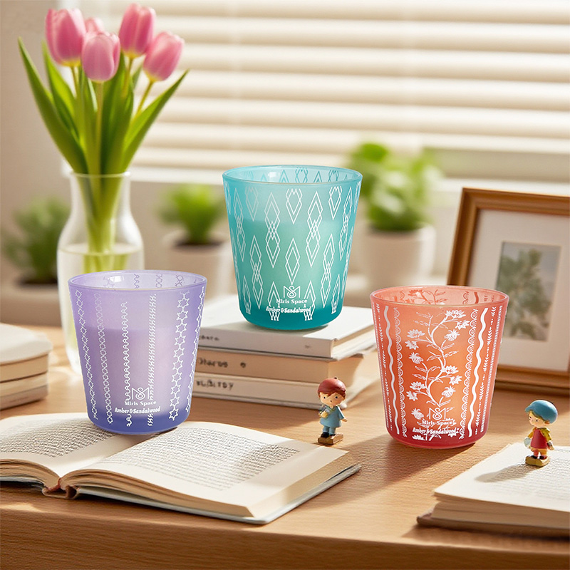 Colorful Printed Romantic Niche Gift Candle with Long-Lasting Fragrance, Soy Wax