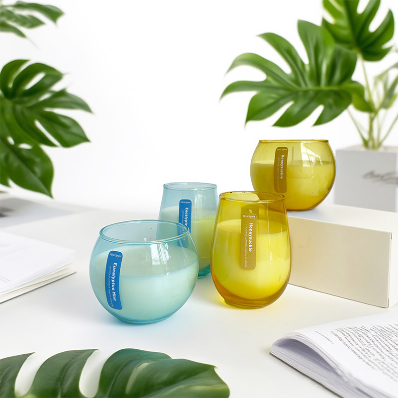 Round Minimalist Label Scented Candle with Pure Natural Soy Wax Private Custom LOGO