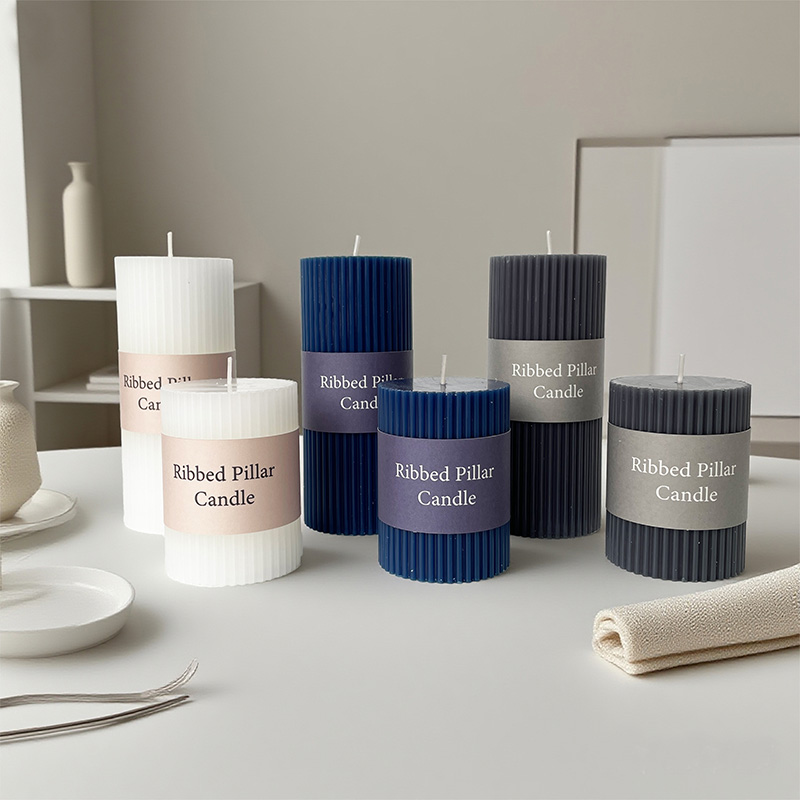 Round Vertical Stripe Pillar Scented Candle Soy Wax Cotton Wick Custom Logo